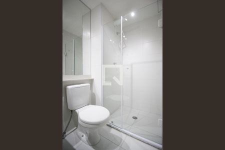 Banheiro de kitnet/studio para alugar com 1 quarto, 25m² em Vila Olímpia, São Paulo