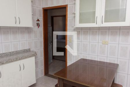 Casa à venda com 360m², 2 quartos e 1 vaga Casa à venda com 360m², 2 quartos e 1 vagaCozinha