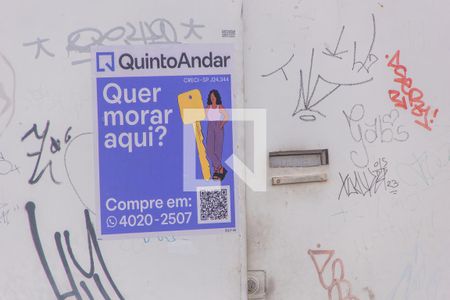 Casa à venda com 360m², 2 quartos e 1 vaga Casa à venda com 360m², 2 quartos e 1 vagaFachada - plaquinha