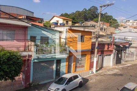 Casa à venda com 360m², 2 quartos e 1 vaga Casa à venda com 360m², 2 quartos e 1 vagaQuintal - vista