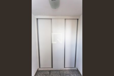 Apartamento à venda com 165m², 3 quartos e 2 vagasArmário do Quarto de Serviço