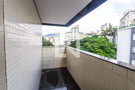 Apartamento à venda com 165m², 3 quartos e 2 vagasVaranda da Suíte