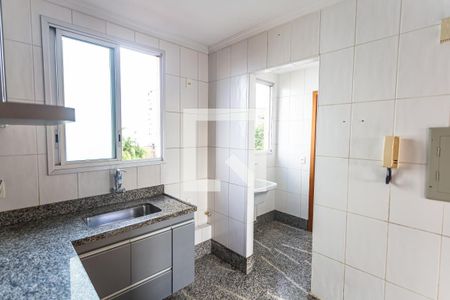Apartamento à venda com 165m², 3 quartos e 2 vagasCozinha