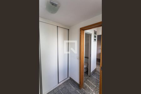Apartamento à venda com 165m², 3 quartos e 2 vagasQuarto de Serviço