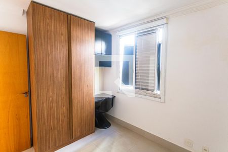 Apartamento à venda com 165m², 3 quartos e 2 vagasQuarto 2