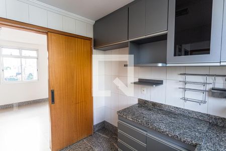 Apartamento à venda com 165m², 3 quartos e 2 vagasCozinha