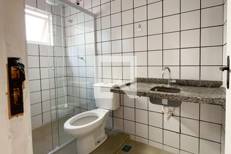 Banheiro de kitnet/studio para alugar com 1 quarto, 30m² em Centro, Vinhedo