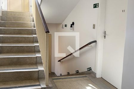 Studio para alugar com 30m², 1 quarto e sem vaga Studio para alugar com 30m², 1 quarto e sem vagaHall social