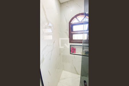 Casa à venda com 125m², 3 quartos e sem vagaBanheiro da Suíte