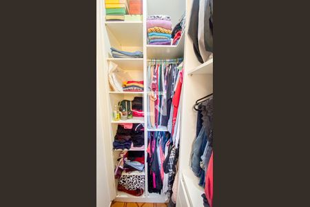 Casa à venda com 125m², 3 quartos e sem vagaCloset Suite