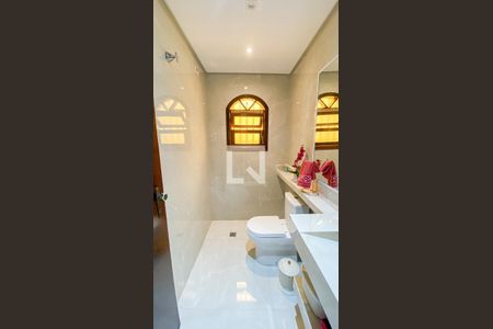 Casa à venda com 125m², 3 quartos e sem vagaLavabo