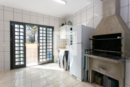 Casa à venda com 153m², 3 quartos e 4 vagasÁrea de Serviço