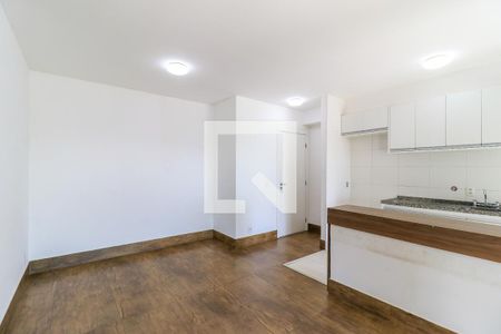 Sala de apartamento para alugar com 3 quartos, 85m² em Santo Amaro, São Paulo