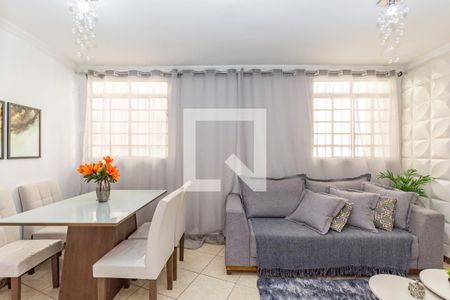 Sala de apartamento à venda com 3 quartos, 68m² em Nova Suíça, Belo Horizonte