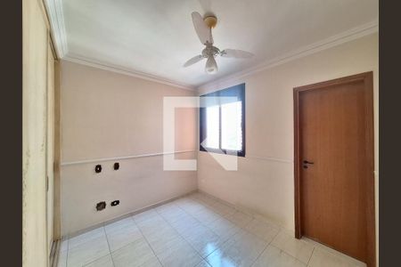 Apartamento à venda com 100m², 3 quartos e 2 vagas Apartamento à venda com 100m², 3 quartos e 2 vagasSuíte