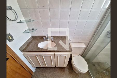 Apartamento à venda com 100m², 3 quartos e 2 vagas Apartamento à venda com 100m², 3 quartos e 2 vagasBanheiro da Suíte