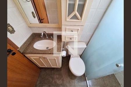 Apartamento à venda com 100m², 3 quartos e 2 vagas Apartamento à venda com 100m², 3 quartos e 2 vagasBanheiro 2
