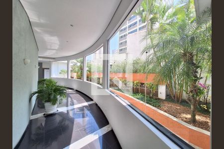 Apartamento à venda com 100m², 3 quartos e 2 vagas Apartamento à venda com 100m², 3 quartos e 2 vagasÁrea comum