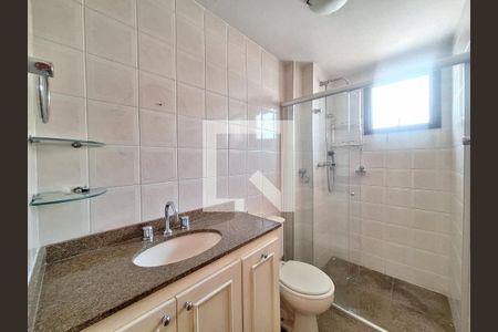 Apartamento à venda com 100m², 3 quartos e 2 vagas Apartamento à venda com 100m², 3 quartos e 2 vagasBanheiro da Suíte