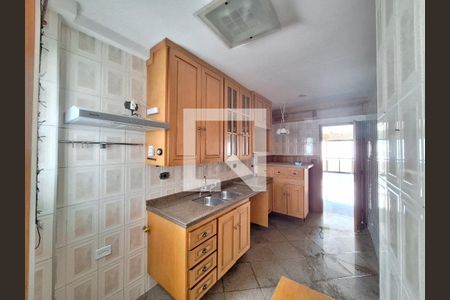 Apartamento à venda com 100m², 3 quartos e 2 vagas Apartamento à venda com 100m², 3 quartos e 2 vagasCozinha