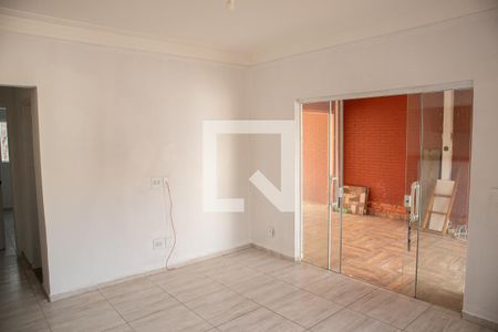 Sala de casa para alugar com 2 quartos, 180m² em Jardim Adelaide, Hortolândia