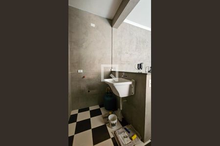 Área de Serviço de casa para alugar com 2 quartos, 80m² em Jardim Umuarama, São Paulo