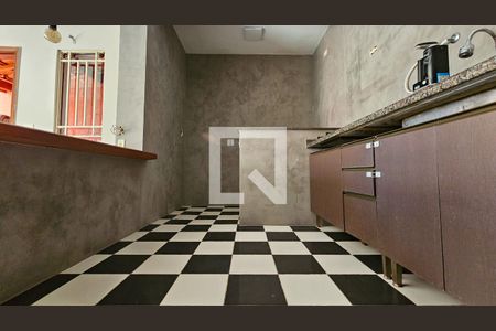Cozinha de casa para alugar com 2 quartos, 80m² em Jardim Umuarama, São Paulo