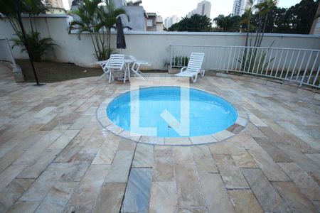 Apartamento para alugar com 56m², 2 quartos e 2 vagasÁrea comum - Piscina