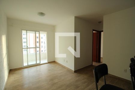 Sala de apartamento para alugar com 2 quartos, 56m² em Jardim Monte Kemel, São Paulo