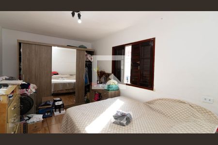 Quarto 2 de casa para alugar com 2 quartos, 164m² em Vila Rio Branco, São Paulo