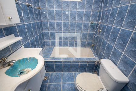 Casa para alugar com 45m², 2 quartos e sem vaga Casa para alugar com 45m², 2 quartos e sem vagaBanheiro