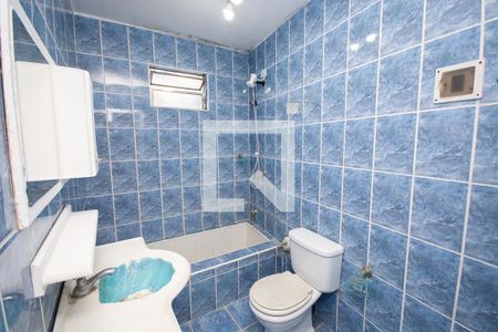 Casa para alugar com 45m², 2 quartos e sem vaga Casa para alugar com 45m², 2 quartos e sem vagaBanheiro