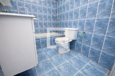 Casa para alugar com 45m², 2 quartos e sem vaga Casa para alugar com 45m², 2 quartos e sem vagaBanheiro