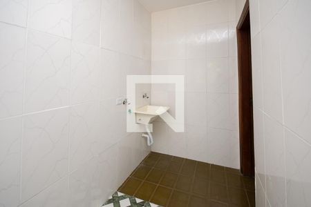 Casa para alugar com 45m², 2 quartos e sem vaga Casa para alugar com 45m², 2 quartos e sem vagaCozinha e Área de Serviço