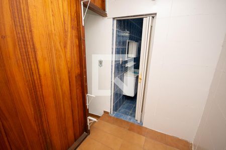 Casa para alugar com 45m², 2 quartos e sem vaga Casa para alugar com 45m², 2 quartos e sem vagaCloset do quarto 2