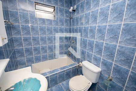 Casa para alugar com 45m², 2 quartos e sem vaga Casa para alugar com 45m², 2 quartos e sem vagaBanheiro