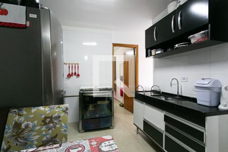 Cozinha de apartamento para alugar com 2 quartos, 34m² em Vila Carrão, São Paulo