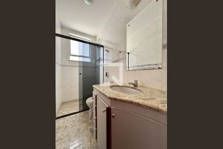 Banheiro do Quarto 1 de apartamento à venda com 3 quartos, 120m² em Buritis, Belo Horizonte