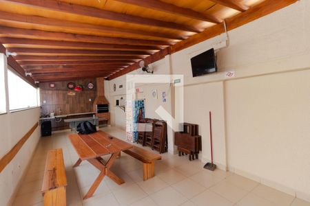 Apartamento à venda com 100m², 2 quartos e 1 vaga Apartamento à venda com 100m², 2 quartos e 1 vagaÁrea comum - Churrasqueira