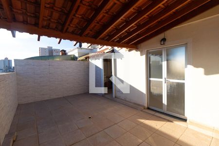 Apartamento à venda com 100m², 2 quartos e 1 vaga Apartamento à venda com 100m², 2 quartos e 1 vagaTerraço com Churrasqueira