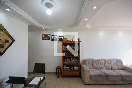 Sala de apartamento para alugar com 3 quartos, 80m² em Jardim Piracuama, São Paulo