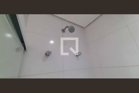 Apartamento à venda com 187m², 5 quartos e 3 vagas Apartamento à venda com 187m², 5 quartos e 3 vagasBanheiro da Suíte 1