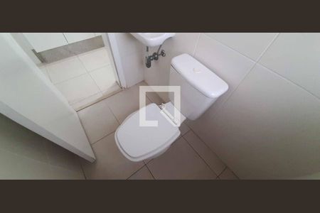 Apartamento à venda com 187m², 5 quartos e 3 vagas Apartamento à venda com 187m², 5 quartos e 3 vagasBanheiro da Área de Serviço