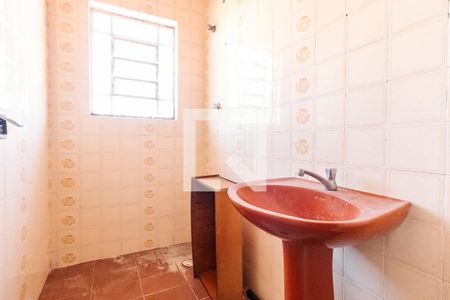 Banheiro da Suíte de casa à venda com 3 quartos, 280m² em Vila Esperança, São Paulo