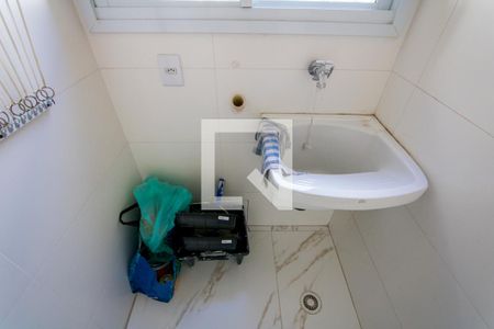 Apartamento à venda com 60m², 2 quartos e 1 vaga Apartamento à venda com 60m², 2 quartos e 1 vagaÁrea de serviço
