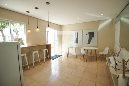 Apartamento à venda com 44m², 2 quartos e sem vagaÁrea comum