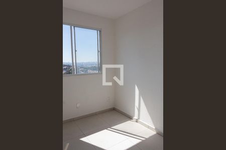 Apartamento para alugar com 2 quartos, 42m² em Jardim do Lago, São Paulo