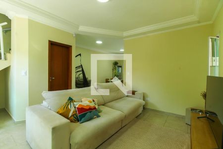 Sala de casa à venda com 3 quartos, 190m² em Chácara Seis de Outubro, São Paulo