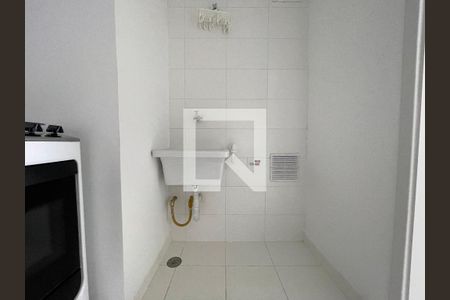 Apartamento para alugar com 33m², 2 quartos e sem vaga Apartamento para alugar com 33m², 2 quartos e sem vagaÁrea de Serviço