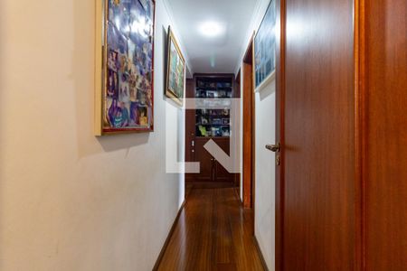 Corredor de apartamento à venda com 4 quartos, 140m² em Morumbi, São Paulo
